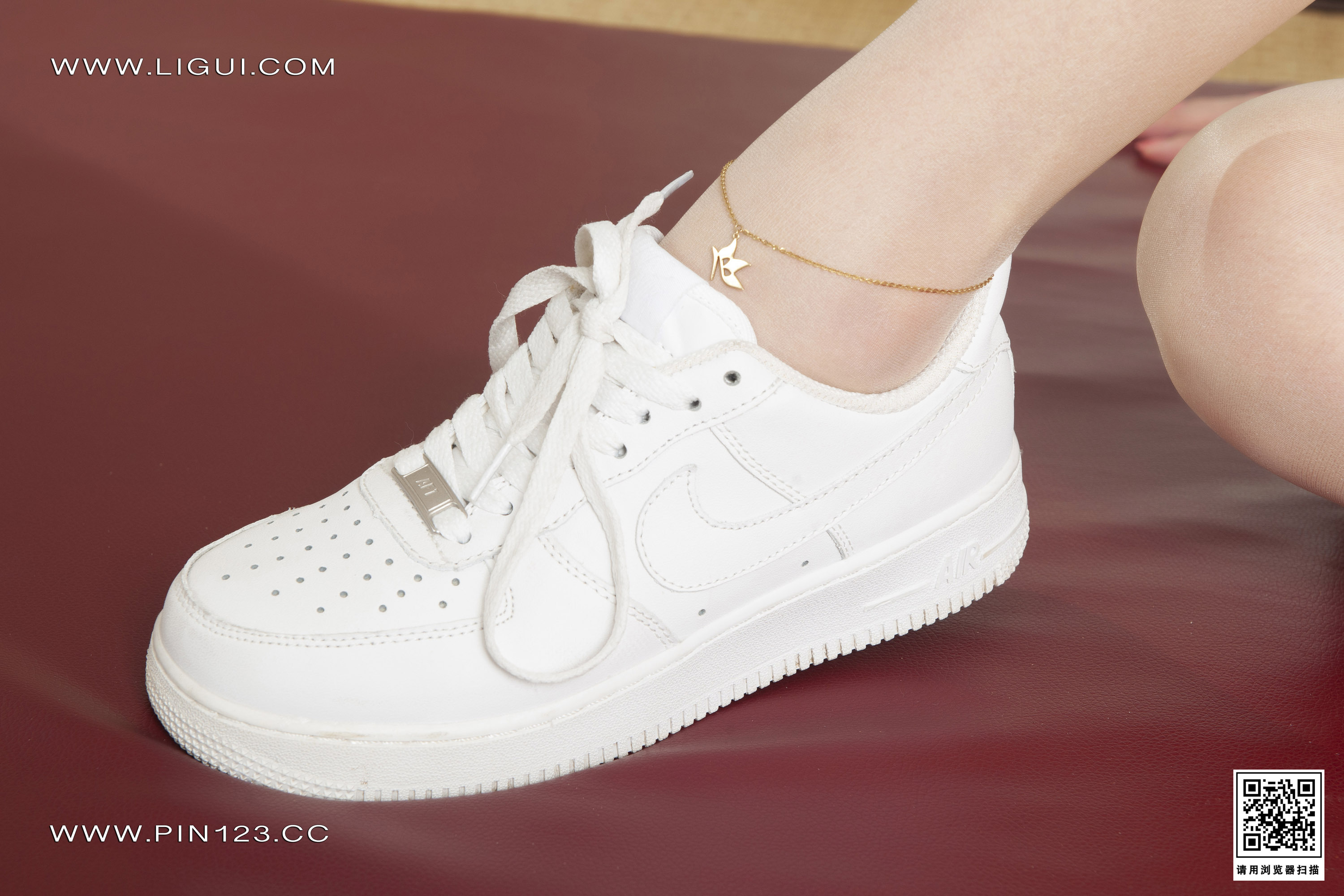 Ligui丽柜 2023.04.03 《午间锻炼》 Kiki